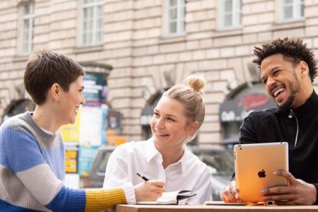 Studenten lernen in Berlin